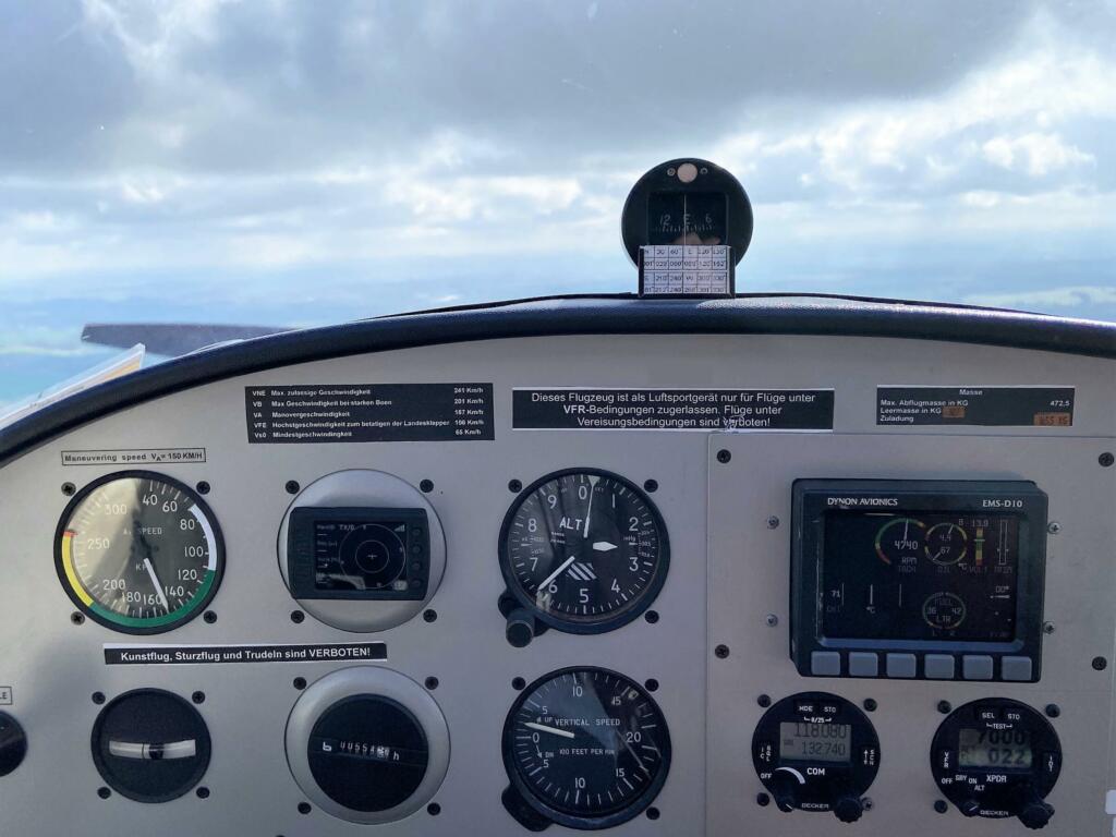 Sachsenflug – Rundflüge – Erlebnisflüge Flugzeug-Cockpit